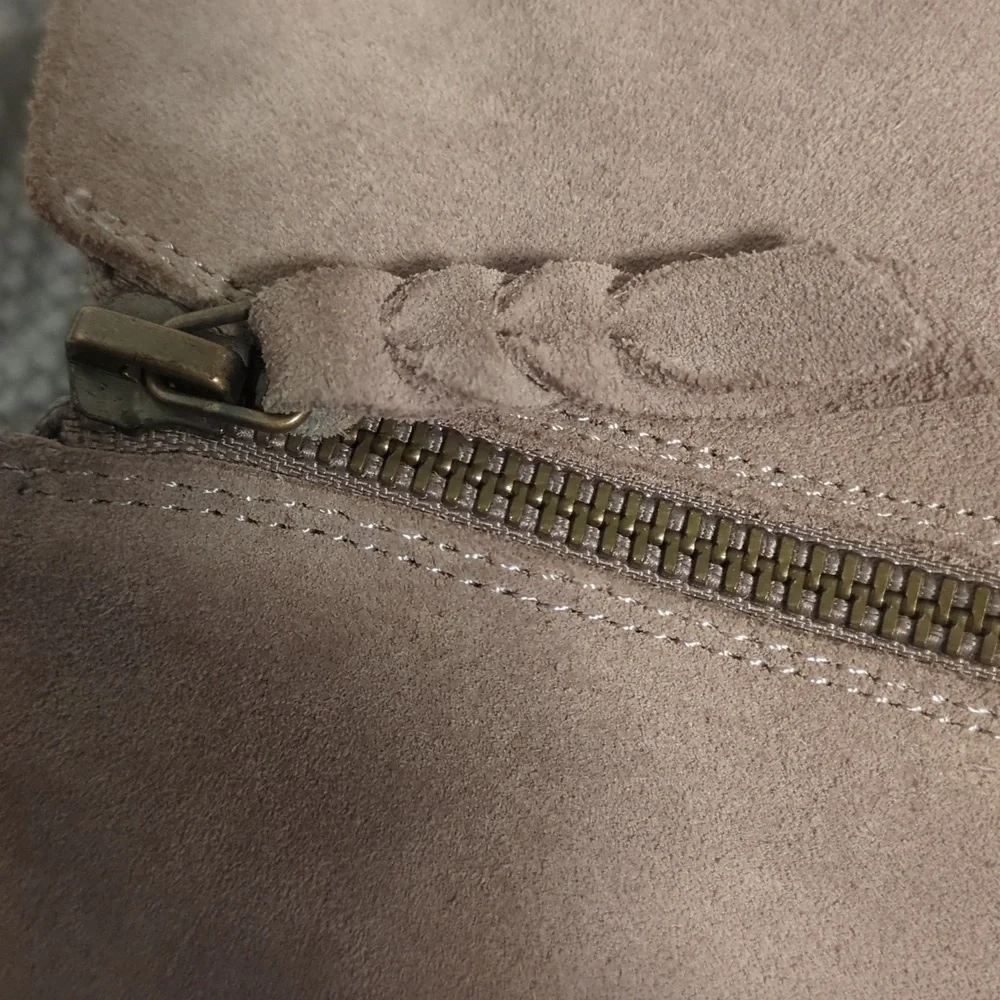 Blondo Tan/Camel Suede Waterproof Booties — Dual Functional Zippers, Cushioned